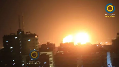 Balon-balon Hamas Dibalas Misil Israel,  Langit Gaza Memerah - GenPI.co