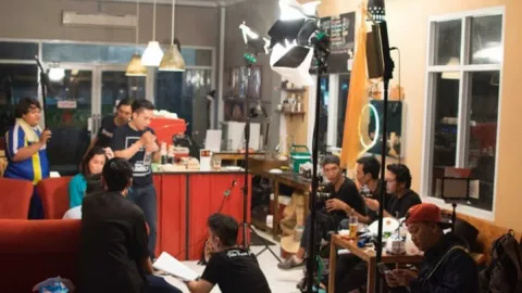 Kumpul Bahas Sinematografi Bareng Komunitas Film Pendek Jakarta - GenPI.co