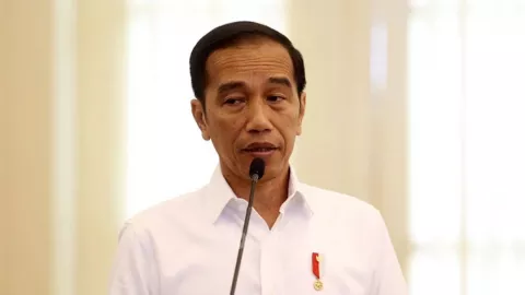 Polemik 3 Periode Memanas, Dugaan Penggagasnya Orang Dekat Jokowi - GenPI.co