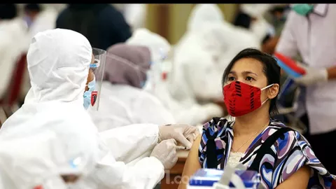 Kabar Baik, Indonesia Lewati Target 1 Juta Dosis Vaksin Per Hari! - GenPI.co