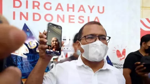 Gubernur Papua Bakal Mengadu ke Presiden Jokowi, Ada Apa? - GenPI.co