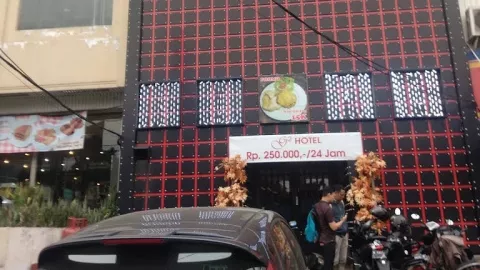 Masih Bandel Pijat-pijatan Saat PPKM Darurat, Rasakan Akibatnya! - GenPI.co