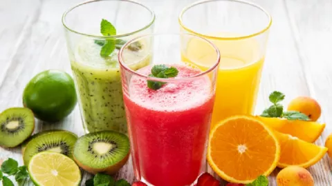 6 Makanan Alami Ini Mengandung Vitamin C, Rugi Kalau Tak Suka - GenPI.co