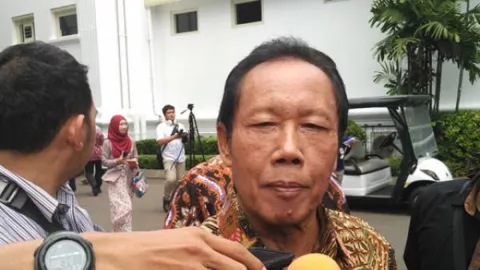 Pengamat Analisis Motif Bang Yos Pepet Surya Paloh - GenPI.co