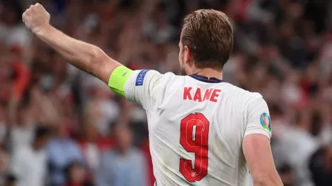 Harry Kane Bawa Inggris Menang, Ronaldo Bisa Keringat Dingin - GenPI.co