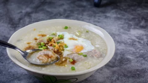 Indonesia Aneh! Denda Tukang Bubur Rp 5 Juta, McD Rp 500 Ribu - GenPI.co