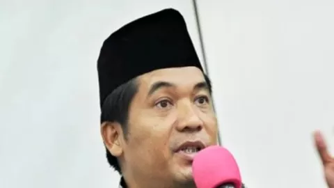 Ray Rangkuti Pesimistis Jokowi Berani Bongkar Bisnis Tes PCR - GenPI.co