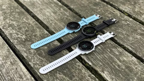 Mulus dan Ringan, Segini Harga Smartwatch Buat Pelari Pemula - GenPI.co