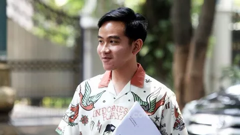 Gibran Larang Pelaku UMKM di Solo Jualan Batik dari China - GenPI.co