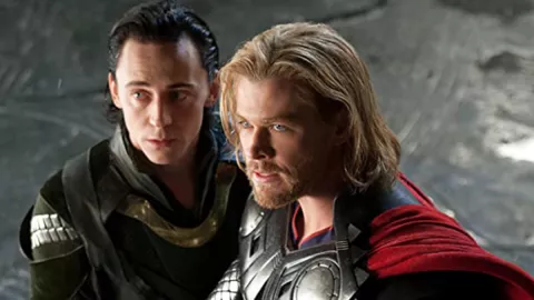 Chris Hemsworth Ikut Bermain di Serial Loki, Coba Tebak Perannya! - GenPI.co