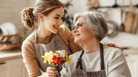 3 Cara Menyiapkan Tabungan Pensiun untuk Single Mom - GenPI.co