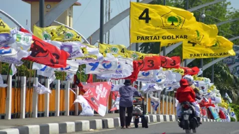 Awas! Partai Politik Dinilai Hanya Butuh Rakyat Tiap Lima Tahun - GenPI.co