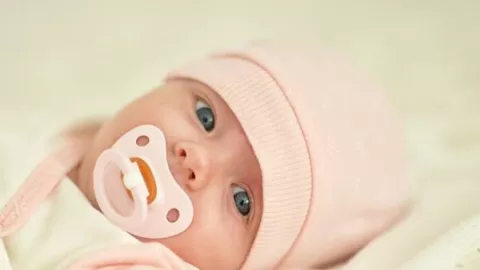 Bunda Jangan Panik! Ini 3 Penyebab Bayi Lahir Dengan BB Rendah - GenPI.co