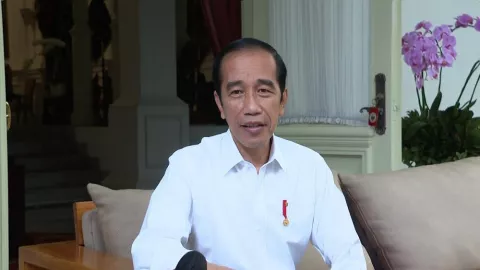 Pak Jokowi, Sudahi PPKM Lebih Baik Fokus Vaksinasi - GenPI.co