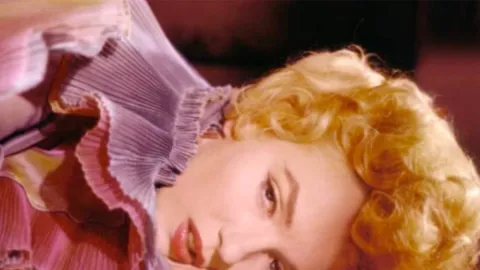 Ana de Armas Bakal Perankan Marilyn Monroe, Tayang di Netflix - GenPI.co