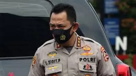 Sukarelawan Jokowi Singgung Polisi Jadi Backing Judi Online, Kapolri Listyo Disebut - GenPI.co