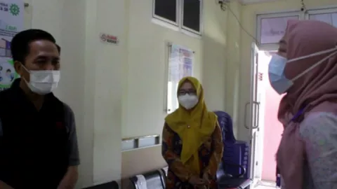 Positif Covid, Warga di Palembang Ditolak Berobat di Puskesmas - GenPI.co