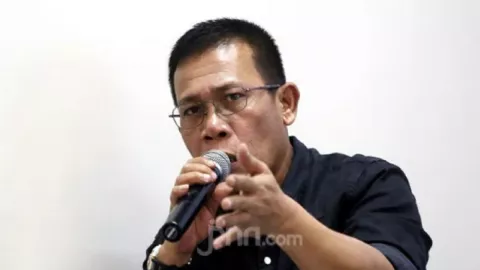 Sumbangan Akidi Tio Tak Cair, Masinton Sentil Jenderal Bintang 2 - GenPI.co