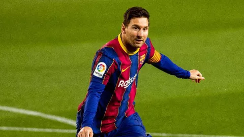 Al Hilal Kena Tikung, Lionel Messi Pulang Kembali ke Barcelona - GenPI.co