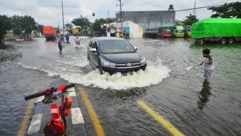 Waspada, Sebagian Wilayah Hari Ini Berpotensi Hujan Lebat - GenPI.co
