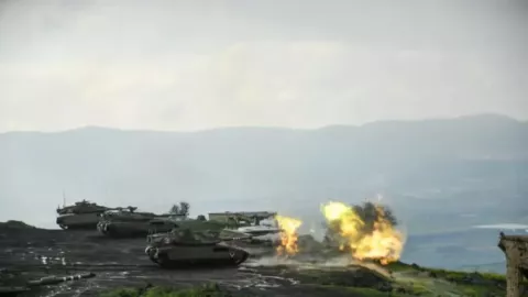 Tembak Roket ke Israel, Hizbullah Disanjung Setinggi Langit - GenPI.co