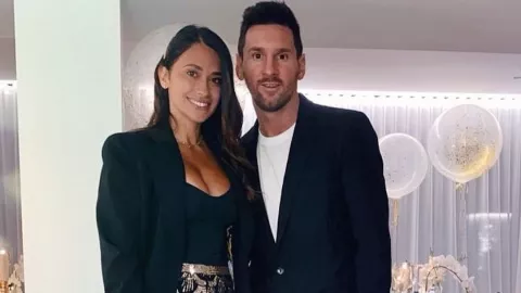 Hengkang dari Barcelona, Istri Messi Beri Pesan Menohok - GenPI.co