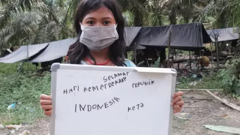 HUT Kemerdekaan RI, Orang Rimba: Kami Ingin Anak Bisa Sekolah - GenPI.co