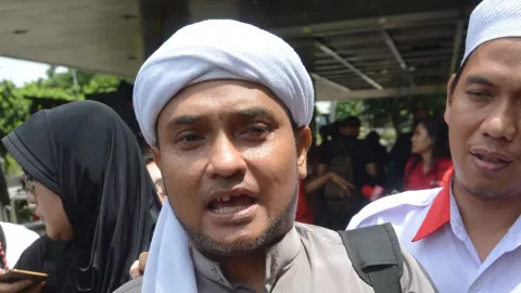 Novel Bamukmin Murka Ucapan Ahli di Kasus 6 Laskar FPI, Bahaya! - GenPI.co