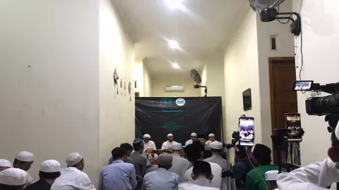 Keren Nih, Mualaf Institute Belajar Bersama-sama Mendalami Islam - GenPI.co