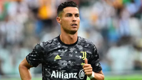 Usai Hina Ronaldo, Juventus Pecundangi Chelsea - GenPI.co