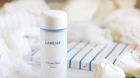 Laneige Cream Skin Refiner, Formula Teh Putihnya Bikin Awet Muda - GenPI.co
