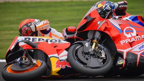 Marquez Korek Borok 2015 Usai Jatuh di MotoGP Inggris 2021 - GenPI.co