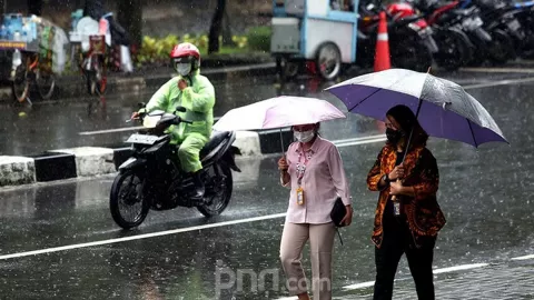 BMKG : Sore Sampai Malam Jakarta Diguyur Hujan Ringan - GenPI.co