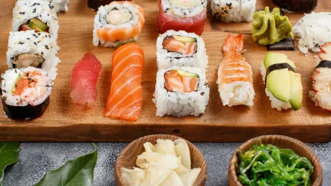 Khasiat Makan Sushi Ternyata Sangat Dahsyat, Wow Banget - GenPI.co