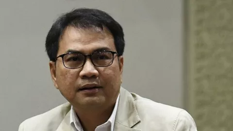 KPK Didesak Tetapkan Aziz Syamsuddin Sebagai Tersangka - GenPI.co
