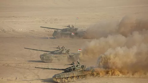 Rusia Bergerak, Kirim 30 Tank ke Perbatasan Afghanistan - GenPI.co