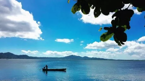 Ada Spot Keindahan di Danau Tondano, Wajib Banget Disambangi - GenPI.co