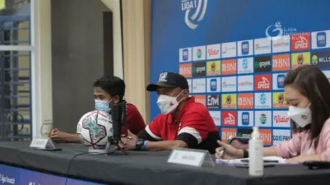 Rahmad Darmawan: Badai Covid-19 Merugikan Semua Tim Liga 1 - GenPI.co