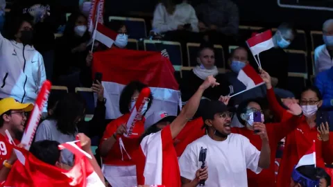 Fans Indonesia Menggila di Hylo Open, Legenda Belanda Terpukau - GenPI.co