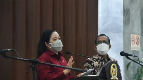 Kritikan Puan Maharani Soal Aturan PCR Saat Naik Pesawat, Telak! - GenPI.co
