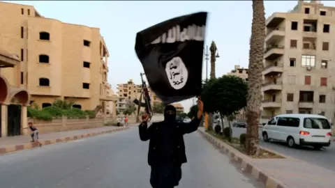 ISIS Selesai, Satu Pentolannya Ditangkap! - GenPI.co