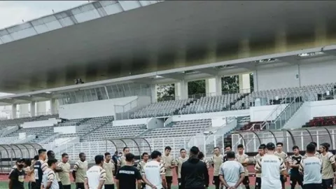 Yustinus Pae Blak-blakan Martapura Dewa United Kokoh di Liga 2 - GenPI.co