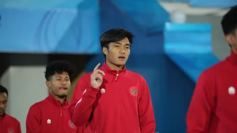 Timnas Indonesia U-23 Bungkam Malaysia, Akmal Sorot Ernando Ari - GenPI.co