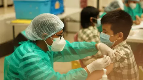 Khasiat Vaksinasi Dahsyat ke Anak - Demam Berdarah Bisa Dicegah - GenPI.co
