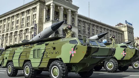 Rudal Ukraina Bidik Moskow - Rusia Pantang Mundur - GenPI.co