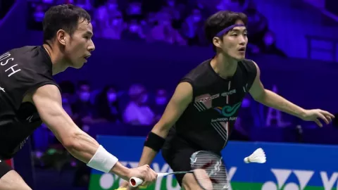 Langkah Gila Ko/Shin Usai Kalahkan Kevin/Marcus di French Open - GenPI.co