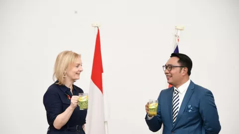 Diplomasi Es Cendol Warnai Kunjungan Kerja Menlu Inggris ke Bogor - GenPI.co