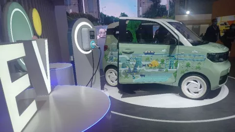 Mobil Listrik Wuling Siap Diluncurkan di Indonesia, Keren Habis - GenPI.co