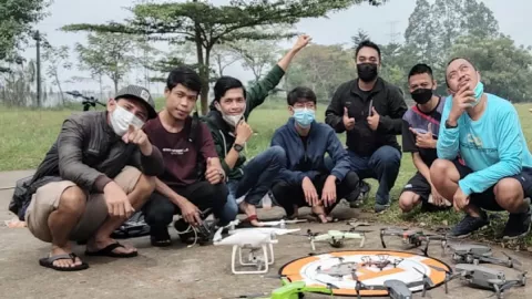 Komunitas Pilot Drone Community Tangerang Lihai Mengudara - GenPI.co