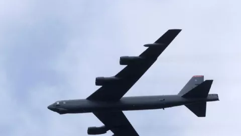Ada Latihan Serangan Nuklir, 10 Pesawat Pembom AS Dekati Rusia - GenPI.co